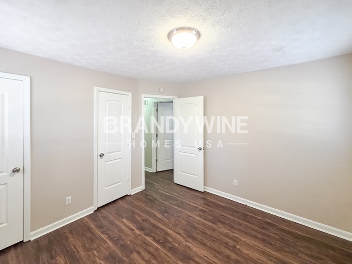 Building Photo - 2164 Camp Ground Rd SW