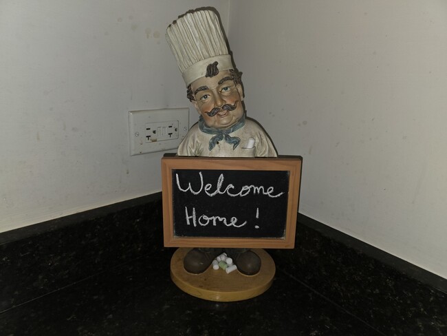 Building Photo - 1101 S State St