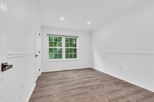 Building Photo - 194 Crooked Stick Ct