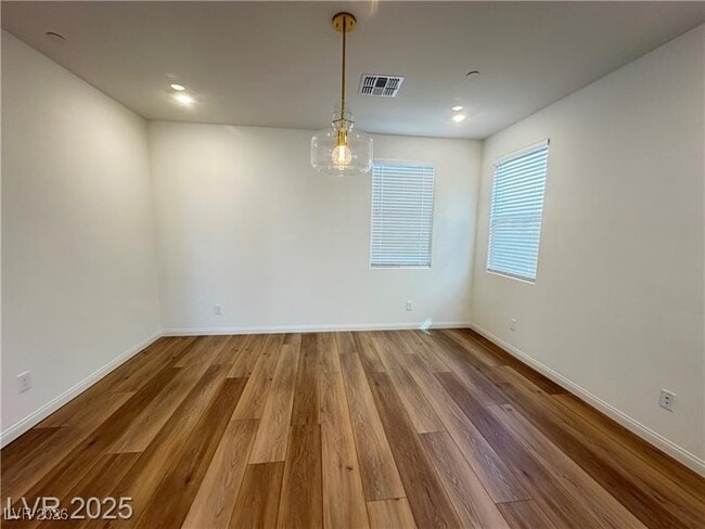 Building Photo - 1432 Nocturnal Flight St