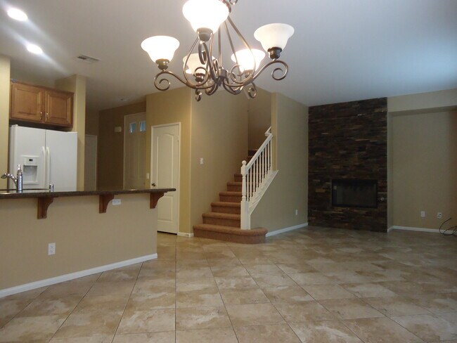 Building Photo - GORGEOUS TWO STORY HOME IN GRANITE HILLS 4 BR, 2.5 BA, 2 CAR GAR