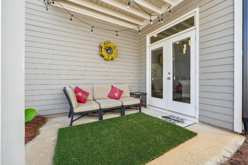 Building Photo - 785 Armstead Terrace