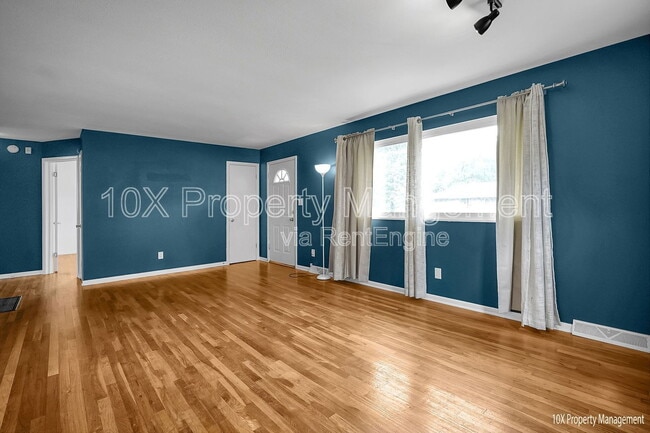 Building Photo - 1341 Coburg Rd