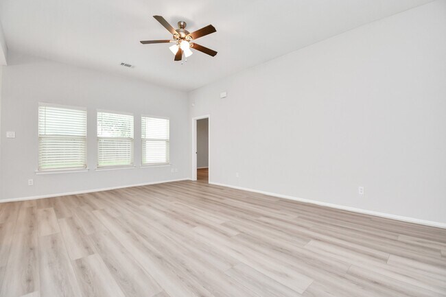 Building Photo - 24118 Wild Horses Ln