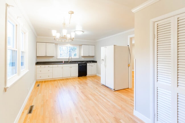 Building Photo - 1392 W 52nd Pl