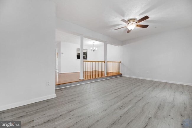 Building Photo - 2406 Lemontree Ln