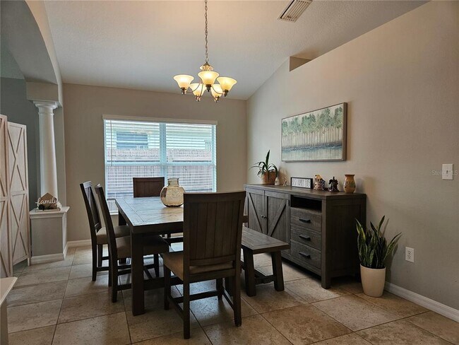 Building Photo - 24415 Summer Wind Ct