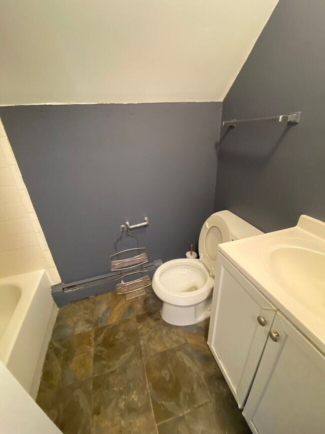 Building Photo - Welcome Home