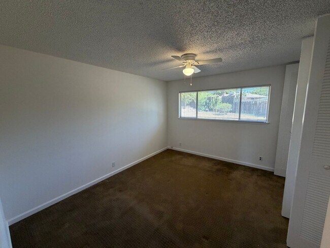 Building Photo - 3 Bedroom | 1.5 Bathroom | Single Family Home in Carmichael