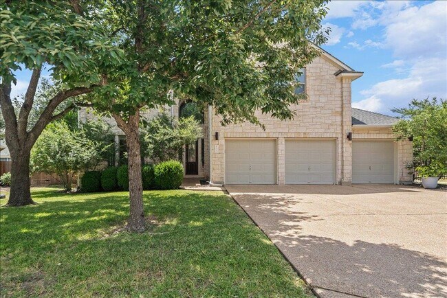 Building Photo - 5301 Deerwood Ln