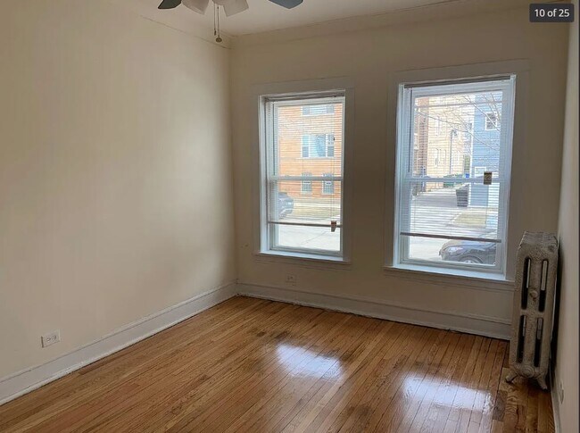 Building Photo - 2104-2110 N Saint Louis Ave