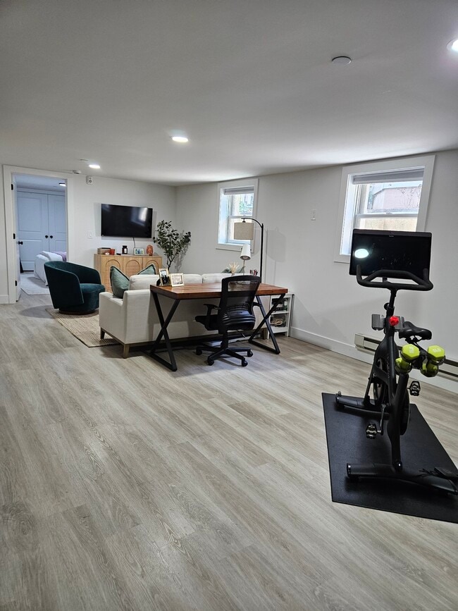 Building Photo - 90 Shrewsbury Ave