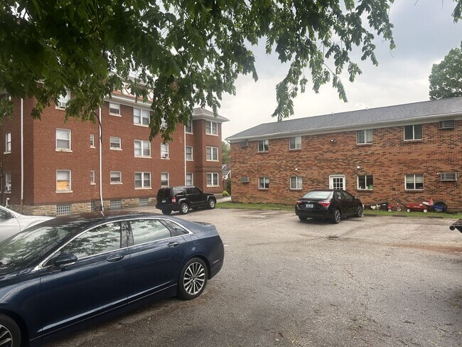Building Photo - 733 S Ft Thomas Ave