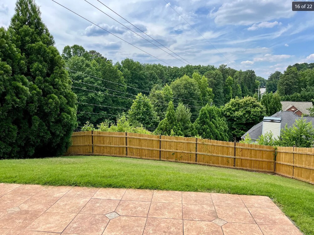 Building Photo - 1751 Millside Dr SE
