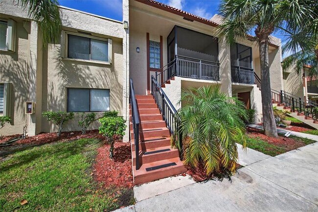 Primary Photo - 412 Lakeview Dr