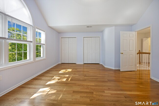 Building Photo - 6 Cypress Ln