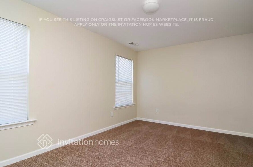 Building Photo - 7718 Parkside Dr