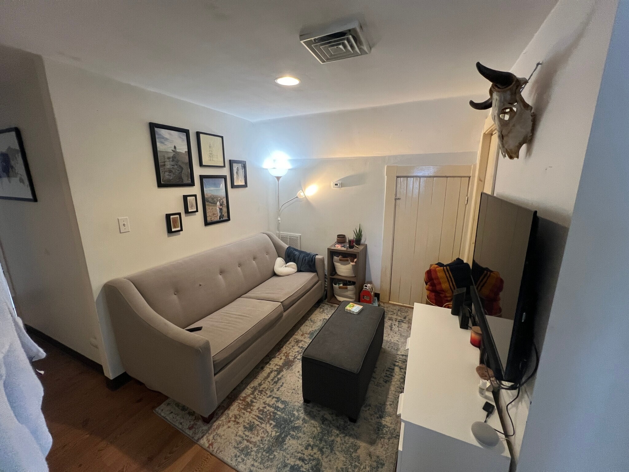 Building Photo - 7 Jay St