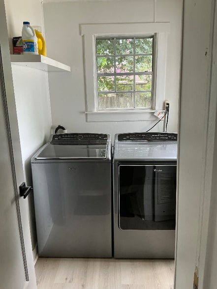 Building Photo - 3449 W Parkway St