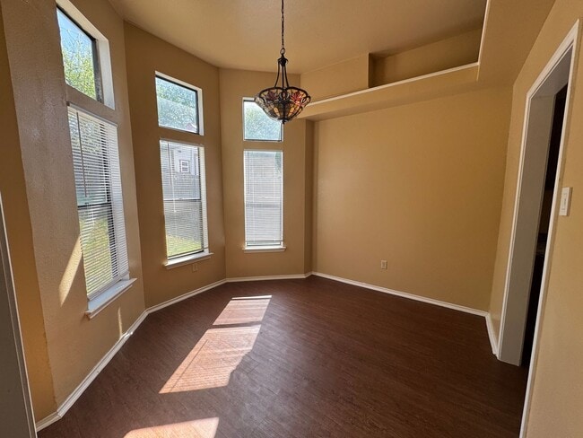 Building Photo - 4806 Greenlee Dr