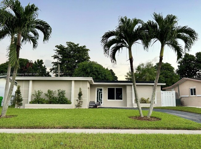 Primary Photo - 6531 NW 24th Pl