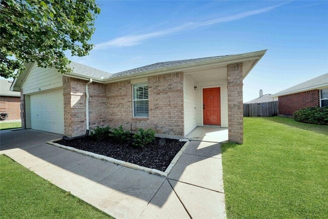 Building Photo - 716 Preston Dr