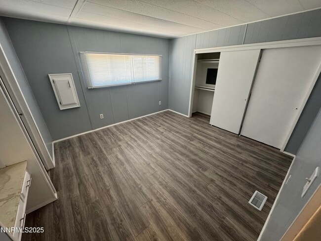 Building Photo - 155 Molly Cir