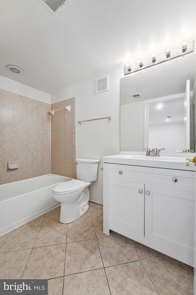Building Photo - 7720 Spoleto Ln