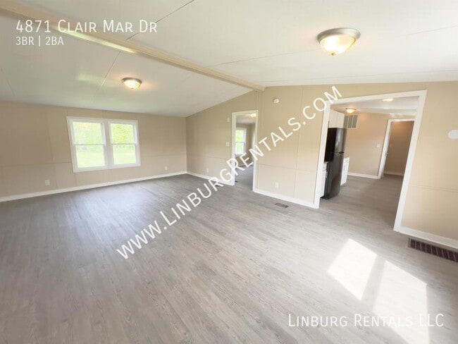 Building Photo - 4871 Clair Mar Dr