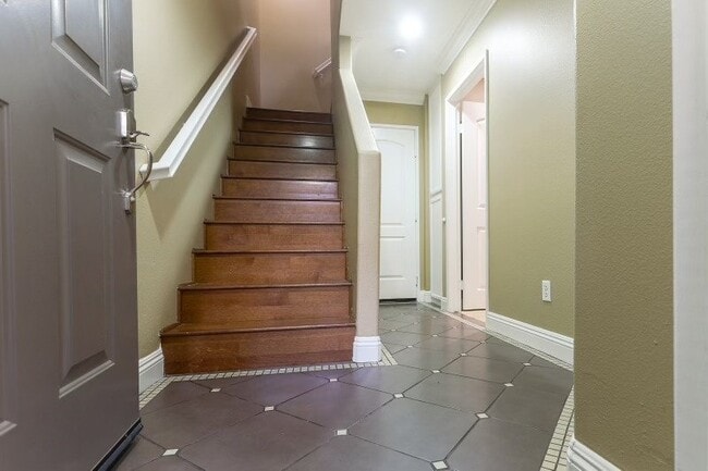 Building Photo - 6106 Rancho Brida