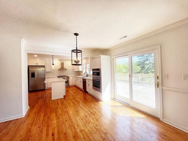 Building Photo - 12 Ginger Ln