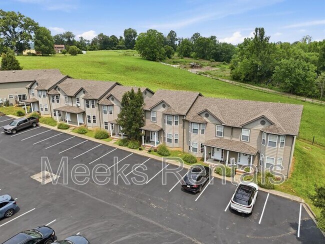 Building Photo - 50 Mill Rd
