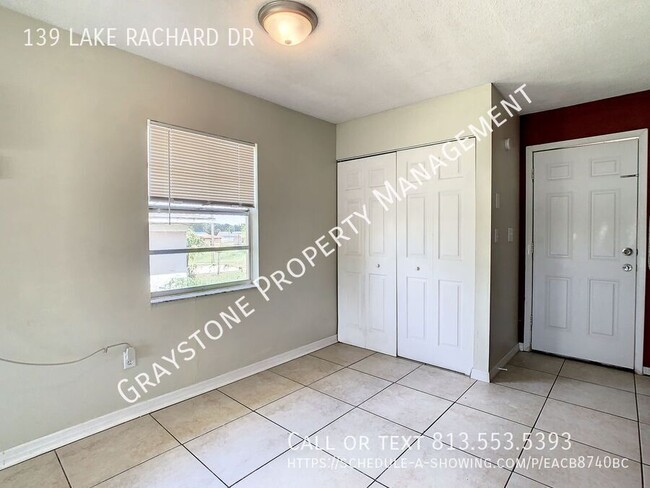Building Photo - 139 Lake Rachard Dr