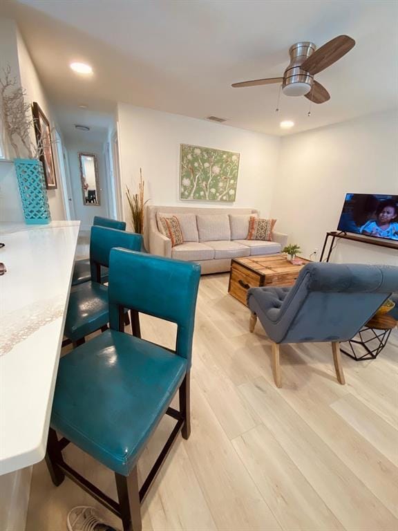 Building Photo - 415 Mapleway