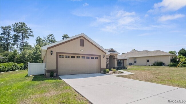 Building Photo - 23 Lone Pine St