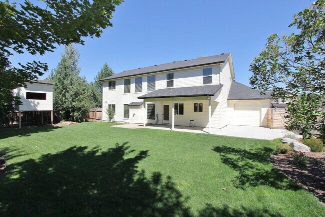 Building Photo - 4325 N McKinley Pk Ave