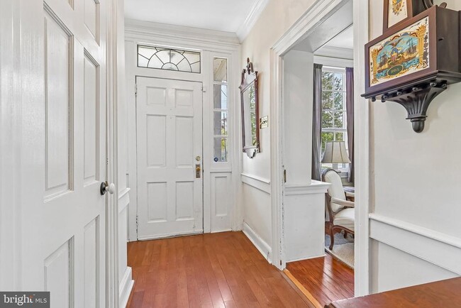 Building Photo - 2167 Brunswick Ave