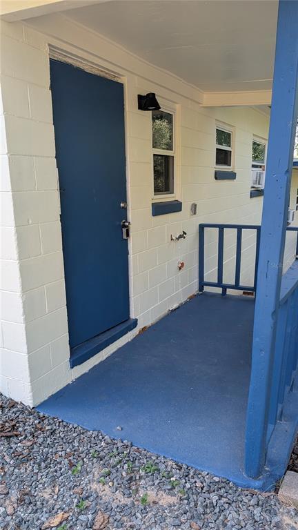 Building Photo - 738 E Minneola Ave