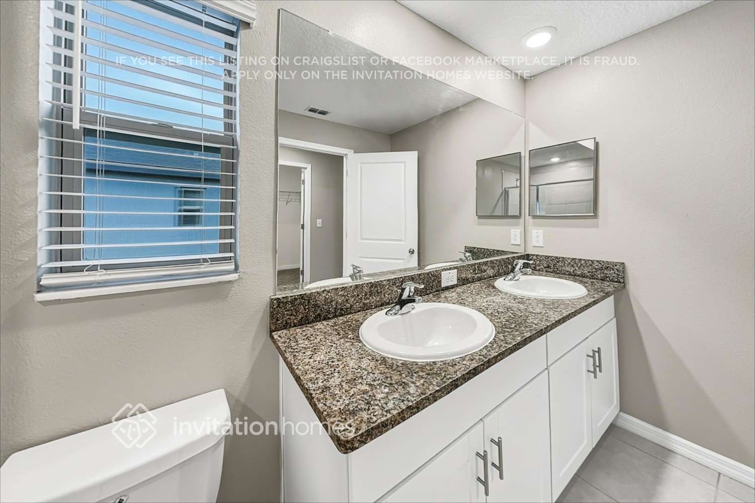 Building Photo - 8477 Druid Oaks Ln