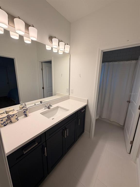 Building Photo - 1656 Pyramid Hl St