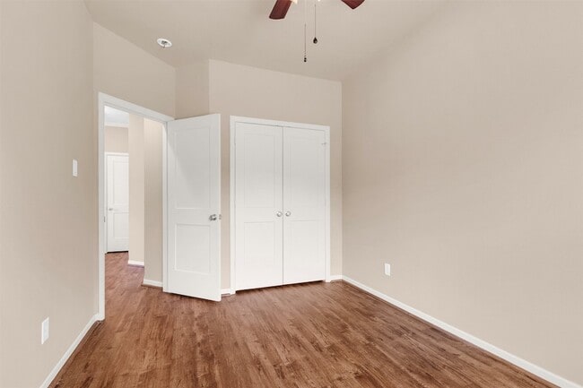 Building Photo - 26152 Avenue E