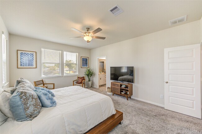 Building Photo - 4210 Peaceful Pines Ln