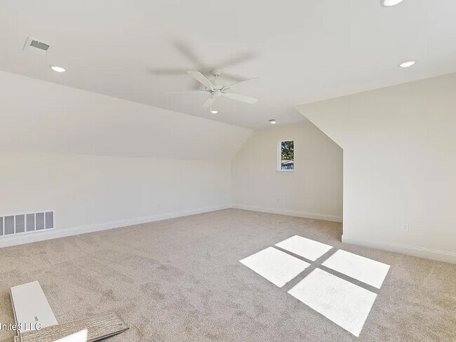 Building Photo - Highland Meadows Lot 3