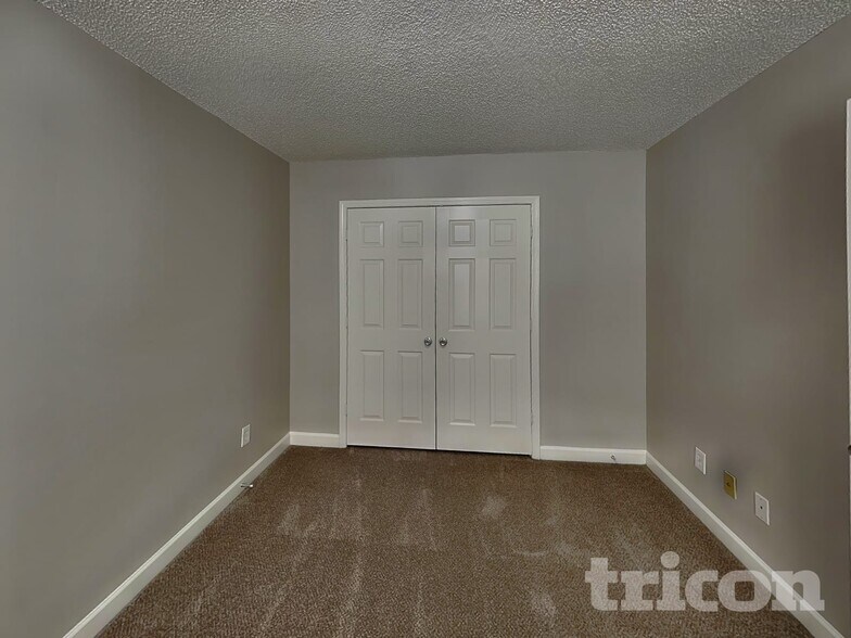 Building Photo - 1123 Alston Hill Dr