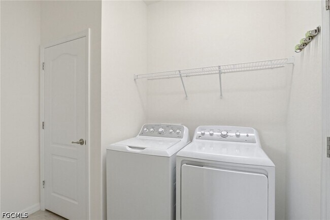 Building Photo - 14228 Vindel Cir