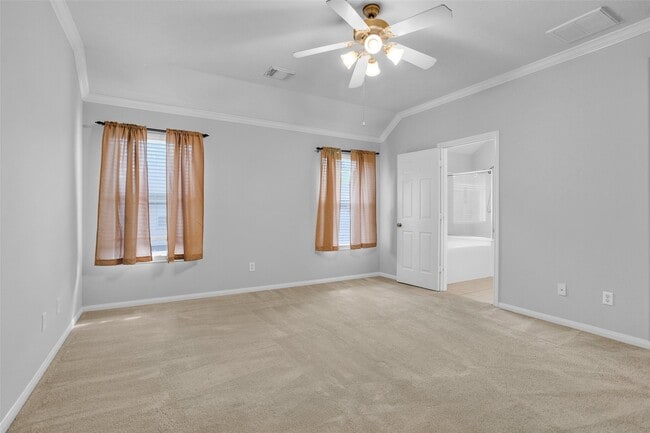 Building Photo - 26 Valewood Pl