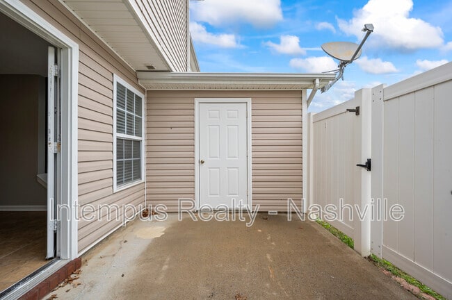 Building Photo - 3019 Burnt Pine Dr