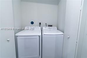 Building Photo - 513 SW 11th St