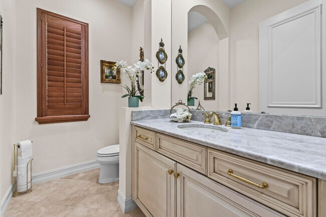 Building Photo - 17665 Middlebrook Way