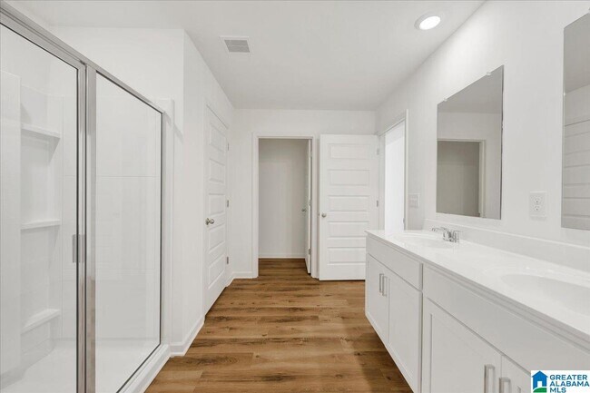 Building Photo - 283 Halifax Ln